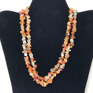Amber??/Yellowish crystal stones necklace