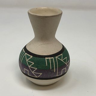 Native American ROMANO signed clay pottery