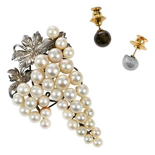 Three Pieces Pearl Jewelry 