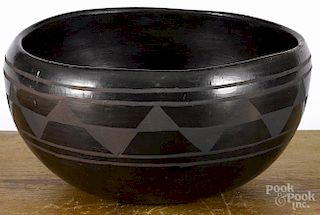 Large contemporary Santo Domingo, Pueblo pottery bowl, signed Rafaelita Aguilar, 7'' h.