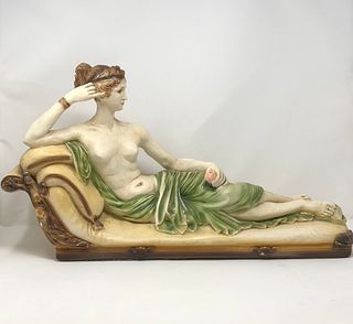 Exquisite Capodimonte lady on a couch