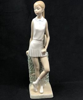 Lladro 4798 Tennis Girl Player Figurine