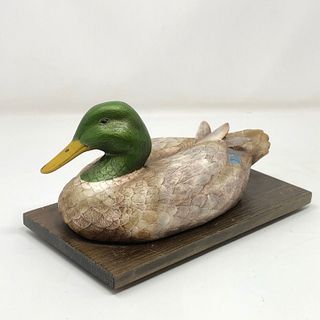 Vintage carved wooden lifelike duck