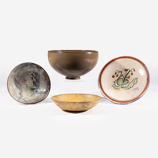 American Studio Pottery Group of Four Glazed Ceramic Bowls/Plate, Various Makers, circa 1946-1980s