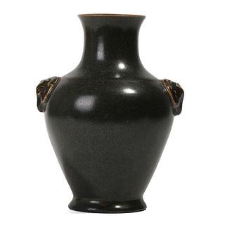 A BROWN-GLAZED VASE WITH HANDLES