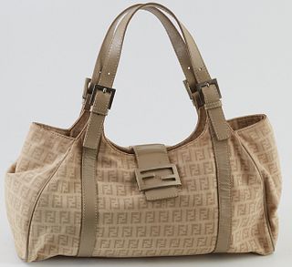 Fendi Beige Zucca Canvas Shoulder Tote, the adjustable beige leather straps with brushed silver hardware, the leather magnetic flap with Fendi logo op