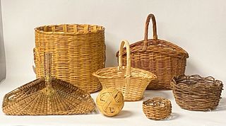 Lot of 7 Decorative Baskets and Ball
