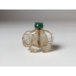 Glass Elephant Snuff Bottle