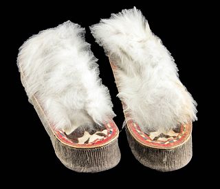 20th C. Inuit Fox Fur, Cow, & Sealskin Women Moccasins