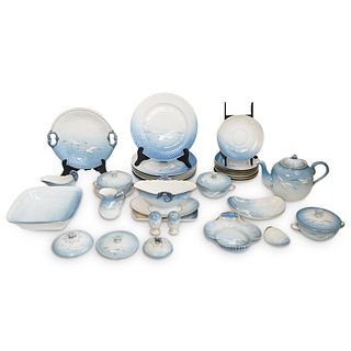 (35 Pc) B&G Kjobenhavn "Seagull" Porcelain Grouping Set