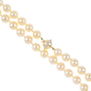 A cultured pearl single-row necklace. Designed as a series of forty-one yellow cultured pearls, meas