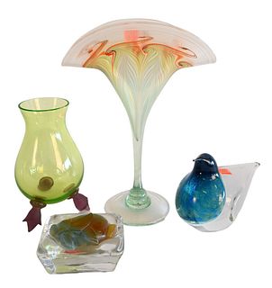 Four Piece Art Glass Group, to include Vandermark art glass fan vase "4358", in green and orange, signed and dated "1977" to the underside, Daum Franc