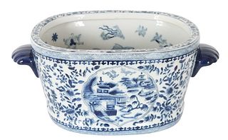 Chinese Blue and White Porcelain Foot Bath
