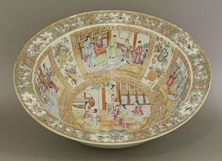 A Canton Basin mid 19th century typically enamelled
