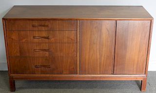 Midcentury Chest of Drawers.