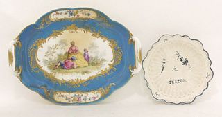 A SÅ vres Tray, c.1770, painted in the centre with woman
