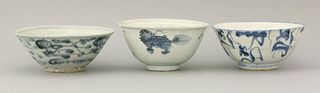 Two Zhangzhou blue and white Bowls, Ming dynasty