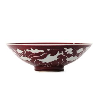 A RED-GLAZED 'FISH AND WATERWEED' BOWL