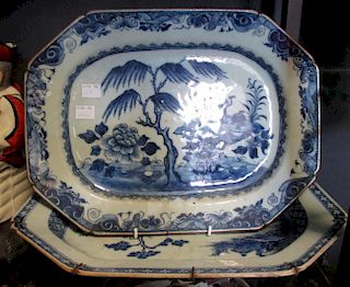 Two Chinese export serving platters <br> <br>