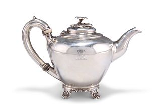 AN EARLY VICTORIAN SILVER BACHELOR'S TEAPOT,?by?Richard Pearce & George Bur