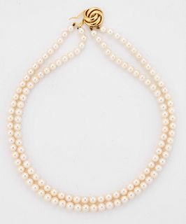 A 9 CARAT GOLD CULTURED PEARL NECKLACE, two strands of uniform cultured pea