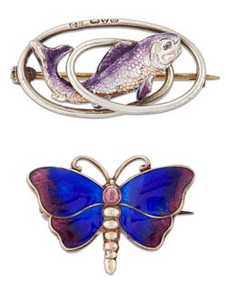 CHARLES HORNER - A SILVER AND ENAMEL BUTTERFLY BROOCH, filled with blue-pur