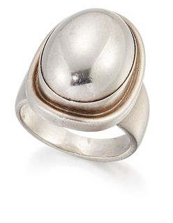 HARALD NIELSEN FOR GEORG JENSEN - A DANISH SILVER RING, no. 46a, set with a