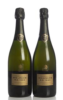 Two bottles of Champagne Bollinger R.D. 1985.
Category: Extra brut champagne. AOC Champagne.