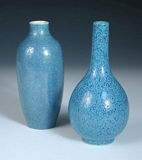 Two 18th century 'Robin's Egg' glazed vases, one of bottle shape, 18.5cm (7.25 in) high and the othe