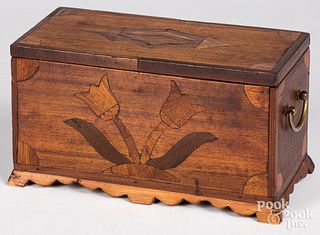Mahogany inlaid dresser box, 19th c.