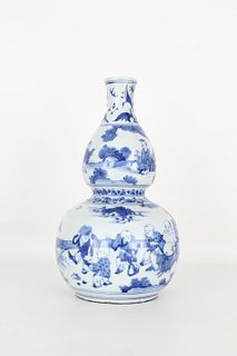 Chinese Blue/White Double Gourd Shaped Vase