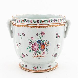 CHINESE EXPORT FAMILLE ROSE JUPI TEXTURE CACHE POT
