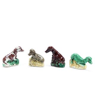 GROUP 4 CHINESE EXPORT PORCELAIN HOUND FIGURES
