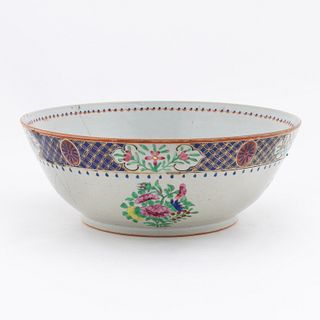 CHINESE EXPORT FLORAL FAMILLE ROSE PUNCH BOWL