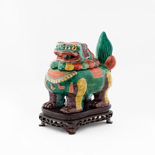 CHINESE BRINJAL PORCELAIN GUARDIAN LION ON STAND
