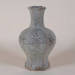 Yaozhou Celadon Faceted Vase
