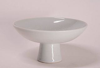Unusual Shufu-Glaze 'Cranes' Stem Bowl