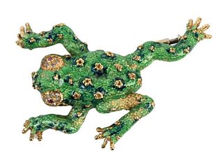 18 Karat Gold Frog Brooch, enameled green and red eyes, some chips in enameling, length 1 7/8 inches, 12.8 grams.