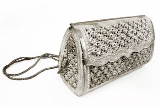 A Vintage silver - Plated Movable Clutch Purse
