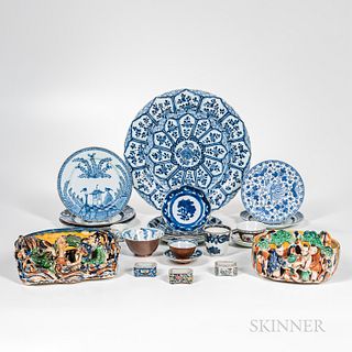 Eighteen Ceramic Items