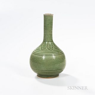 Yaozhou-style Celadon-glazed Bottle Vase