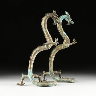A PAIR OF SINO/JAPANESE BRONZE DRAGON MOUNTS, EARLY 20TH CENTURY, 