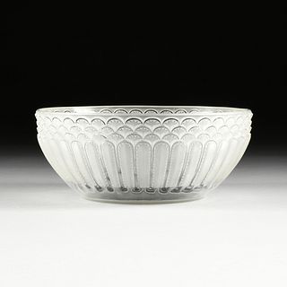 A RENÉ LALIQUE FROSTED AND CLEAR GLASS "JAFFA" BOWL, MODEL 3251, 1931,