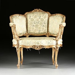 A ROCOCO REVIVAL UPHOLSTERED AND GILT WOOD MARQUISE, POSSIBLY GERMAN, CIRCA 1880s,