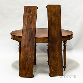 Federal-style Mahogany Dining Table