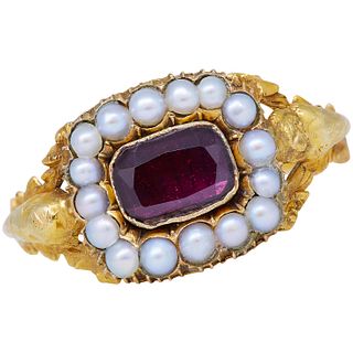 ANTIQUE GARNET AND PEARL RING