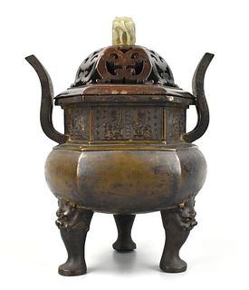 Archaistic Bronze Tripod Incense Burner,17-18 C.