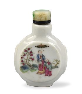 Chinese Famille Rose Snuff Bottle, Daoguang Period
