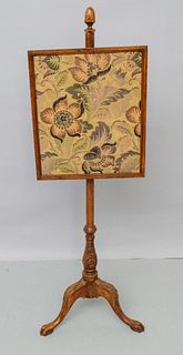 Chippendale Needlepoint Fire Screen