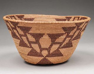 Native American Basket - Maidu Tribe Northern California c1920s